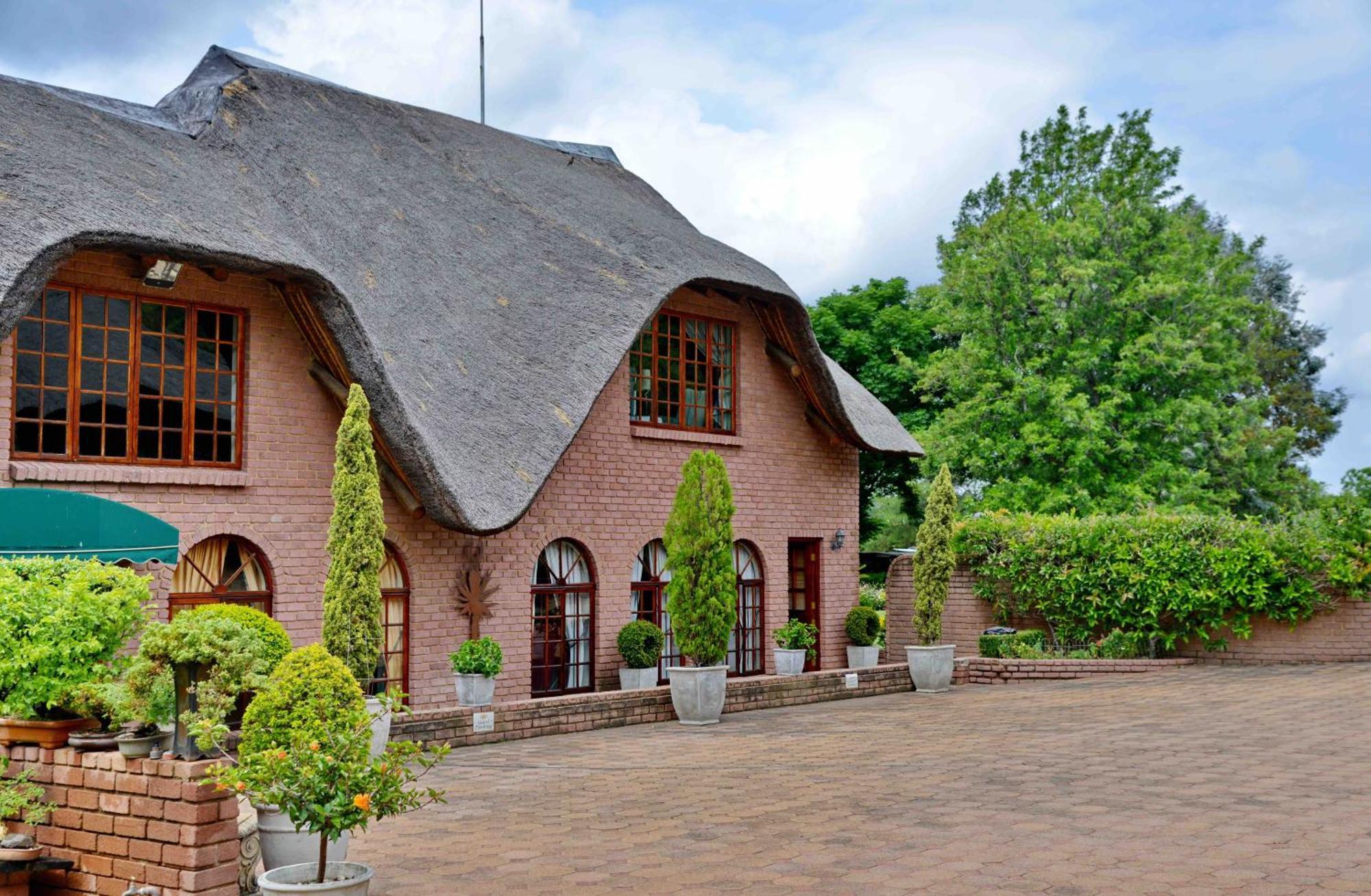 Owls Loft Guest House Midrand Exterior foto